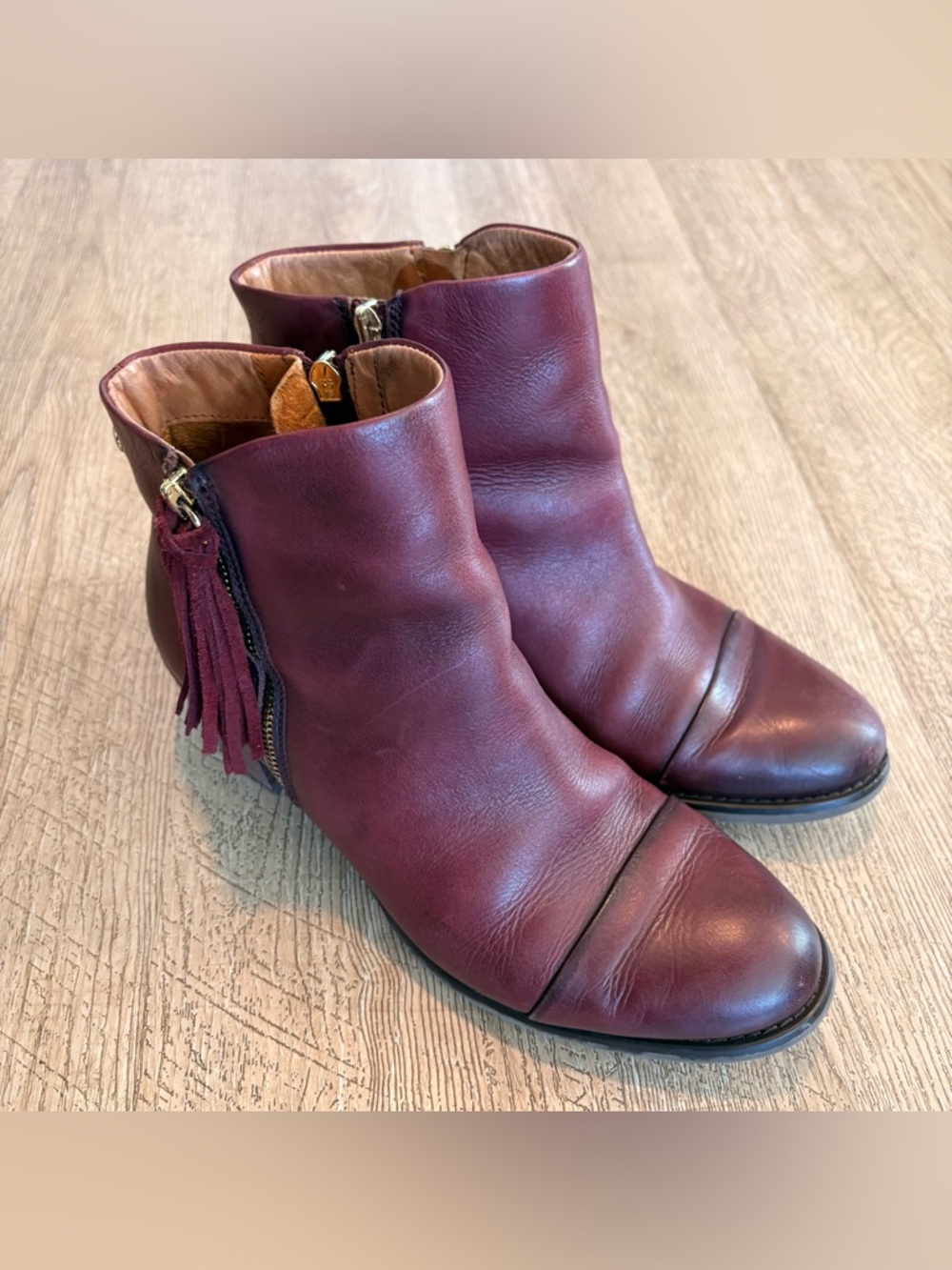 Pikolinos Women's Andorra Boots Size EU 40/Us 9-91/2 Burgundy Leather Bootie Zip
